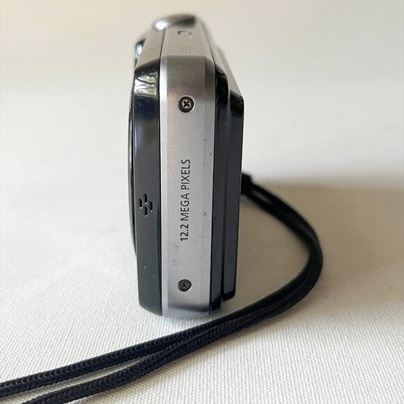 Samsung ES25 12.2MP Compact Digital Camera Black - Picture 7 of 11